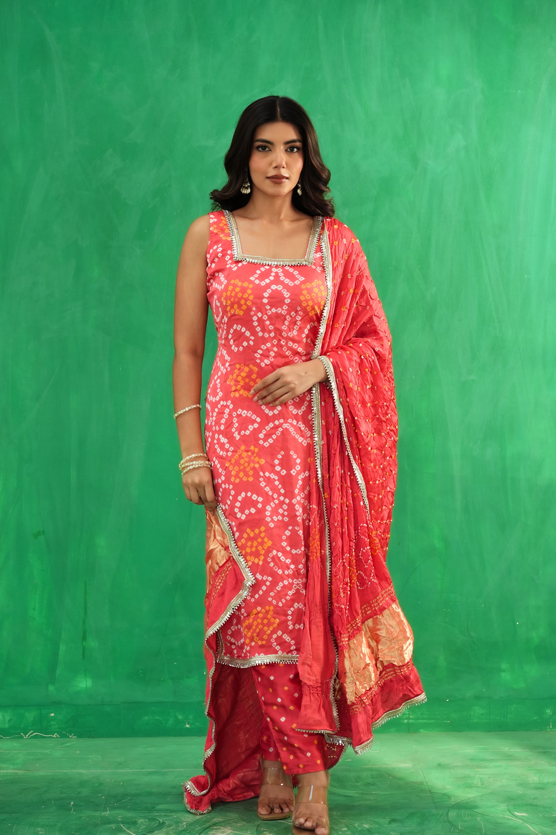 Gulnaar Bandhani Set